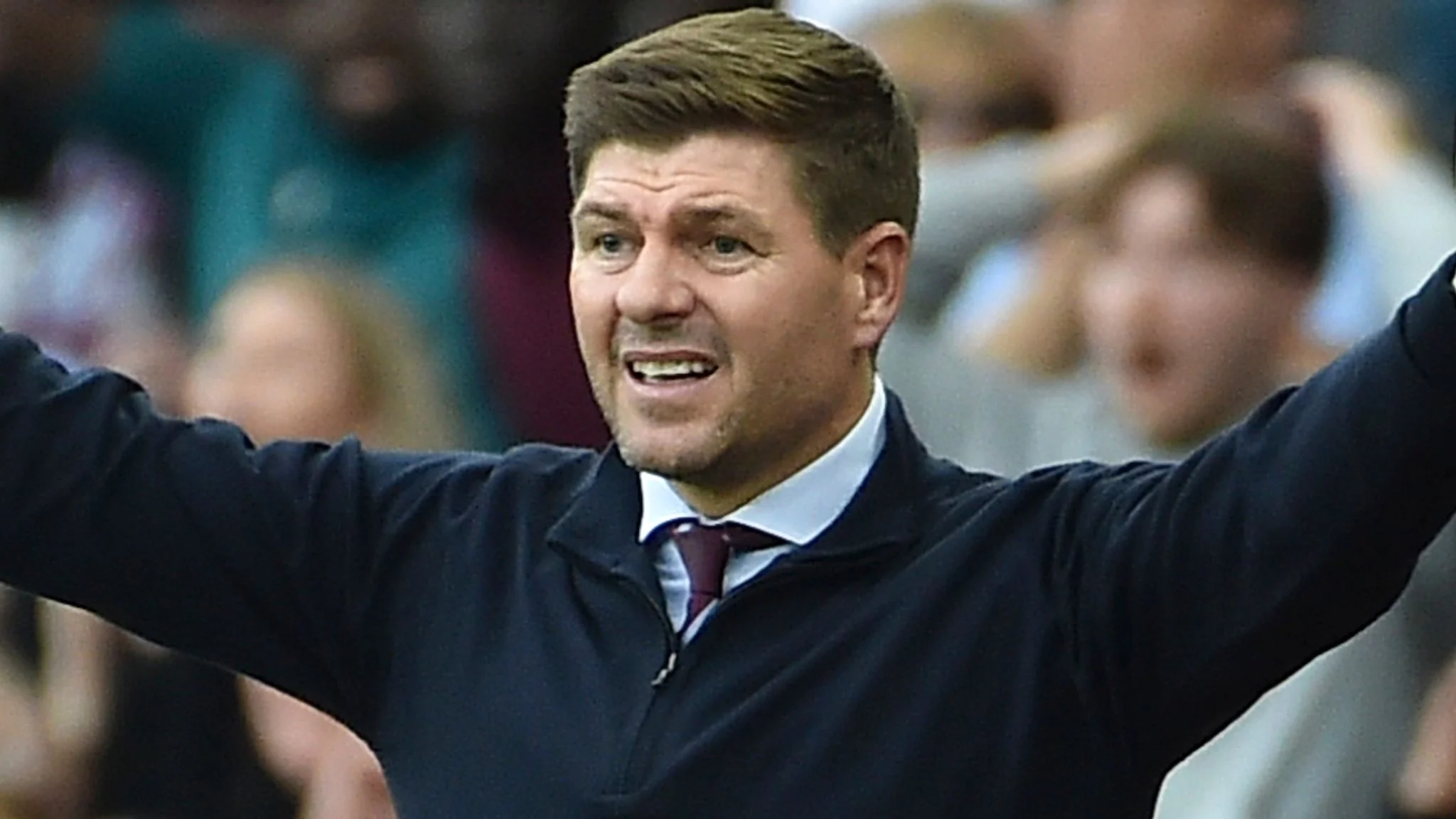 Steven Gerrard Kembali ke Inggris? Kandidasi Utama Bristol City Usai Keluar dari Al‑Ettifaq
