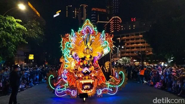 Surabaya Vaganza 2026: Festival of Lights yang Membuat Kota Pahlawan Bersinar