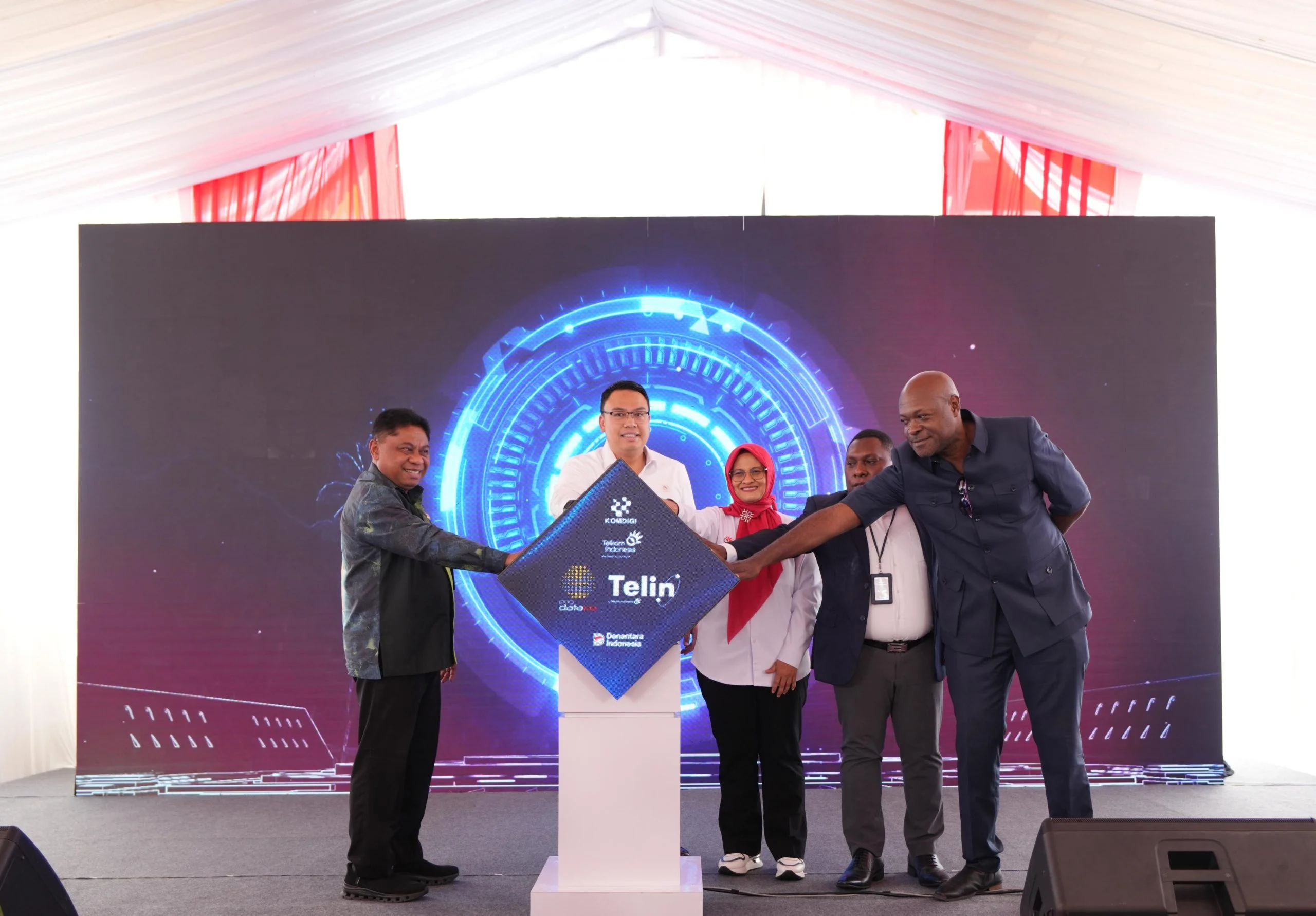 TelkomGroup Resmikan Kabel Laut Pukpuk, Jembatan Digital Pertama Indonesia-Papua Nugini