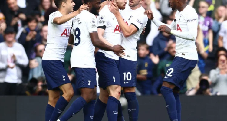 Tottenham Relegasi Terhentikan: Kemenangan Dramatis 2-1 atas Aston Villa Buka Jalan Selamat
