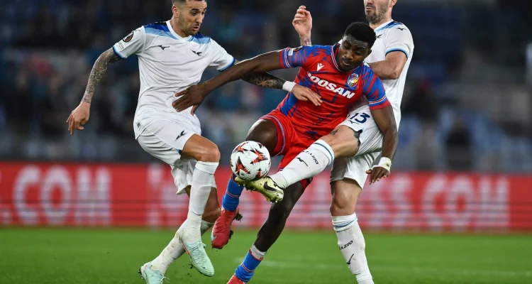 Trabzonspor dan Torino Incar Striker Nigeria Rafiu Durosinmi
