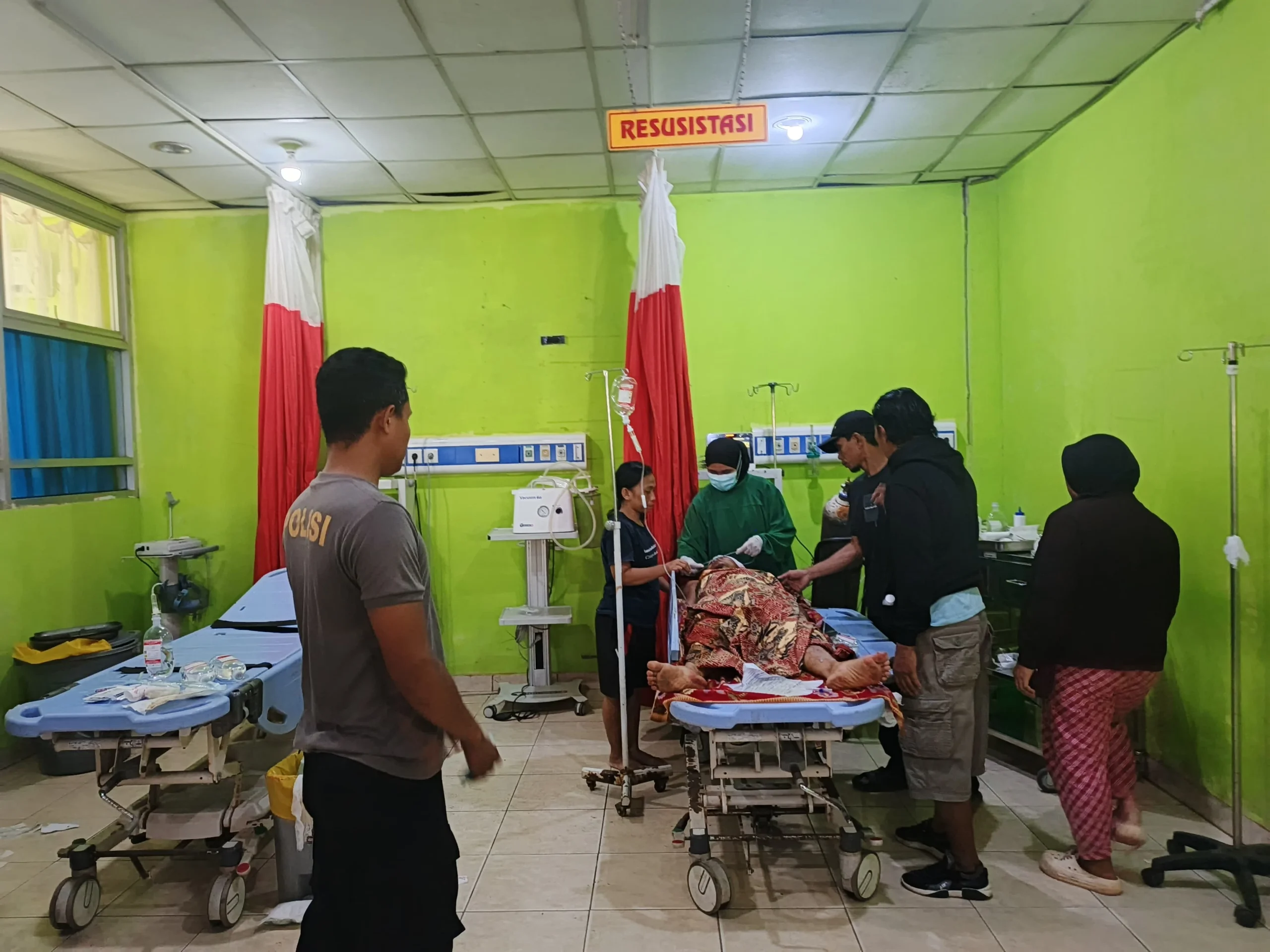 Tragedi Air Keras Manonjaya: Empat Korban Luka Bakar Serius, Pelaku Kurir Ditangkap Polisi