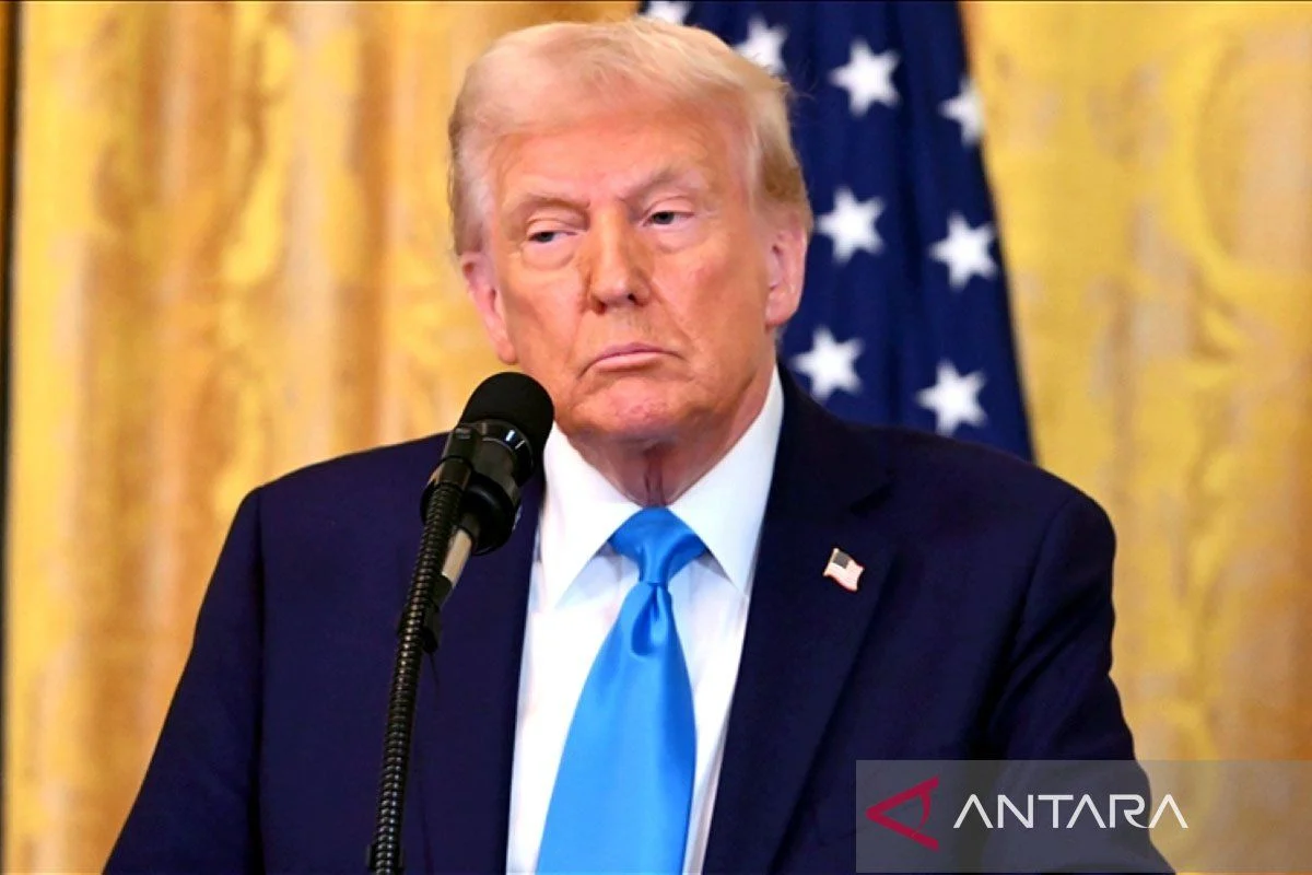Trump Luncurkan Sanksi Baru Kuba, Menyasar Energi, Pertahanan, dan Bank Asing