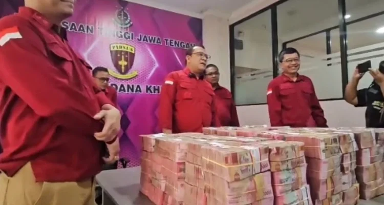 Uang dan Korupsi: Kasus Pencucian Uang Hasil Korupsi BUMD Cilacap
