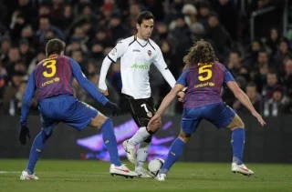 Valencia Mengalahkan Barcelona di Laga Terakhir La Liga: Hansi Flick Kecewa