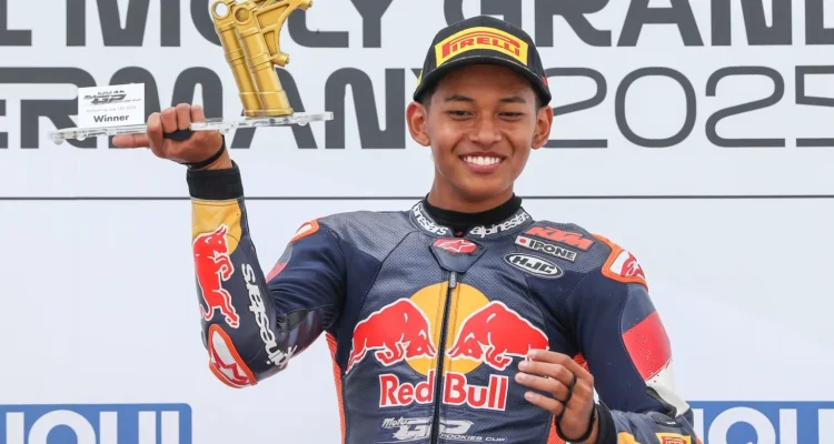 Veda Ega Pratama Siap Tantang Pembalap Dunia di Moto3 Catalunya 2026
