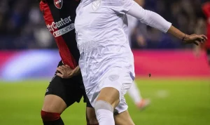 Vélez Sarsfield Gagal Mengalahkan Newell's, Siap Hadapi Gimnasia di Babak Playoff