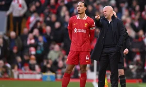 Virgil van Dijk Bentak Musim Liverpool 'Tidak Dapat Diterima' dan Membela Rekan Tim serta Pelatih