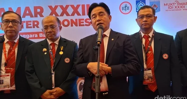 Yusril Ihza Mahendra dan Isu Parliamentary Threshold: Bagaimana Masa Depan Demokrasi Indonesia?