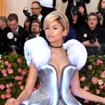 Zendaya Met Gala: Diperkirakan Absen dari Met Gala 2026 Karena Proyek Besar dan Kontroversi Donatur