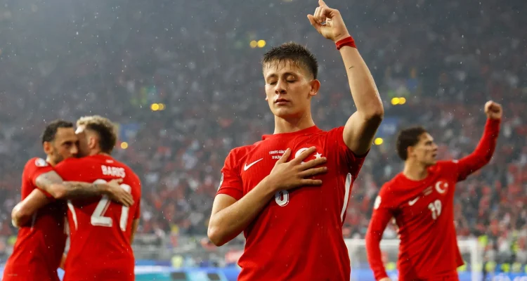 Arda Güler Menjadi Senter di Pertandingan TÜRKİYE VS Australia di Piala Dunia 2026