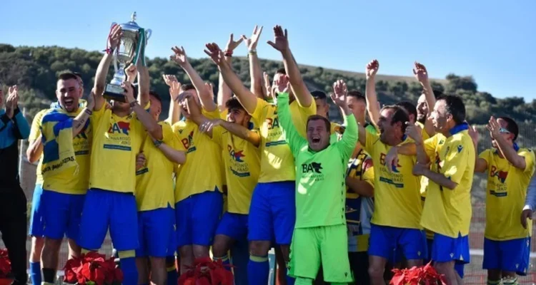 Cádiz CF Genuine Mencetak Kemenangan Beruntun, UD Almería Berjuang di Belakang
