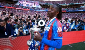 Christos Tzolis Jadi Incaran Crystal Palace untuk Menggantikan Eberechi Eze