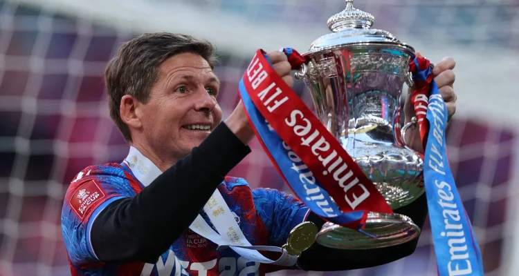 Crystal Palace Mencari Pengganti Oliver Glasner, Pierre Sage Jadi Kandidat Kuat