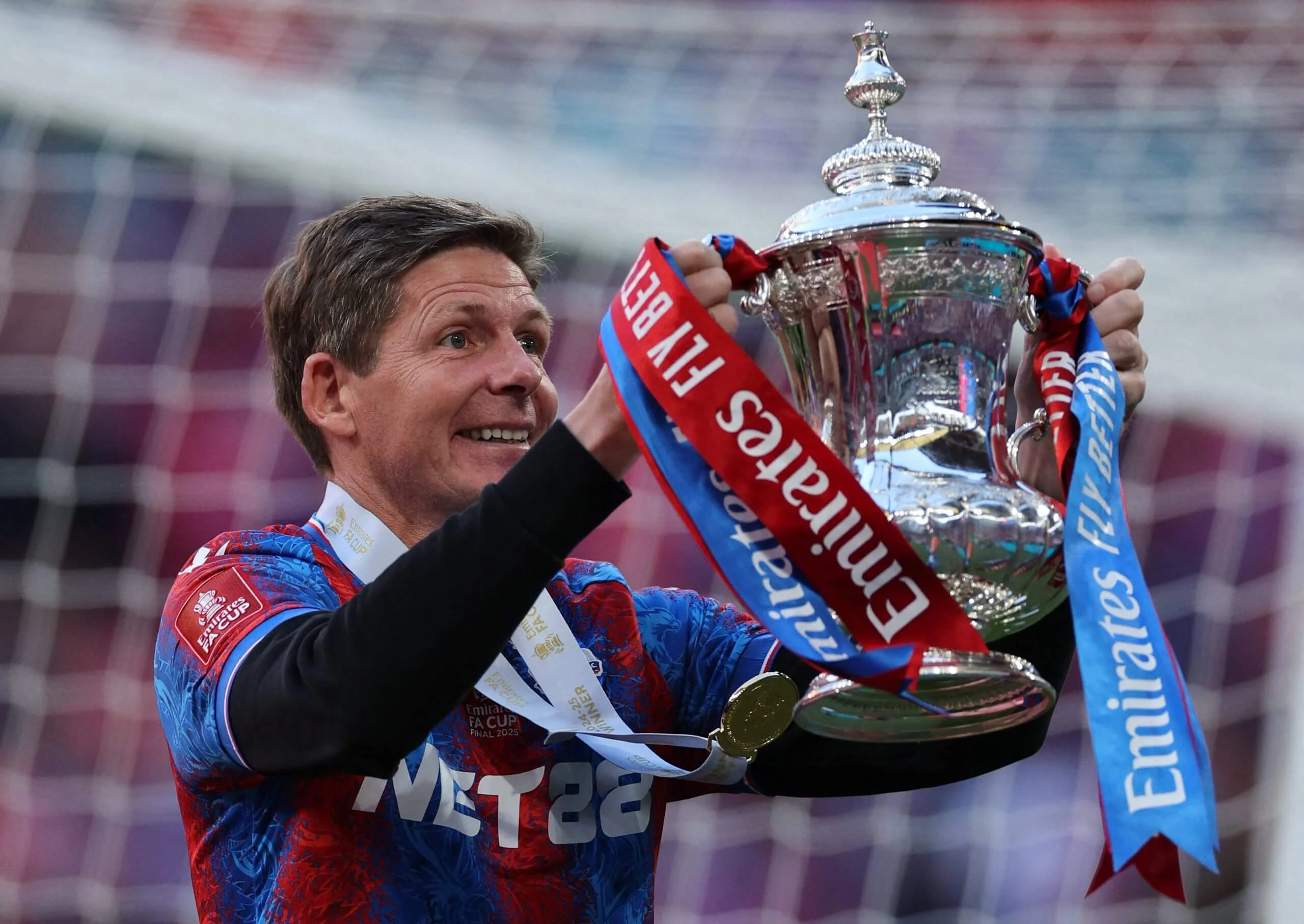 Crystal Palace Mencari Pengganti Oliver Glasner, Pierre Sage Jadi Kandidat Kuat