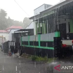 Cuaca Hari Ini: Surabaya Cerah, Aceh Hingga Maluku Utara Siaga Hujan Lebat
