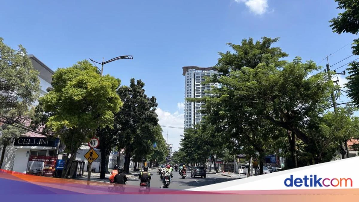 Cuaca Surabaya Hari Ini Cerah, Suhu Mencapai 33 Derajat Celsius