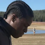 Daniel Caesar dan Berita Terkini Lainnya: Dari Imigrasi hingga Persalinan Selebriti