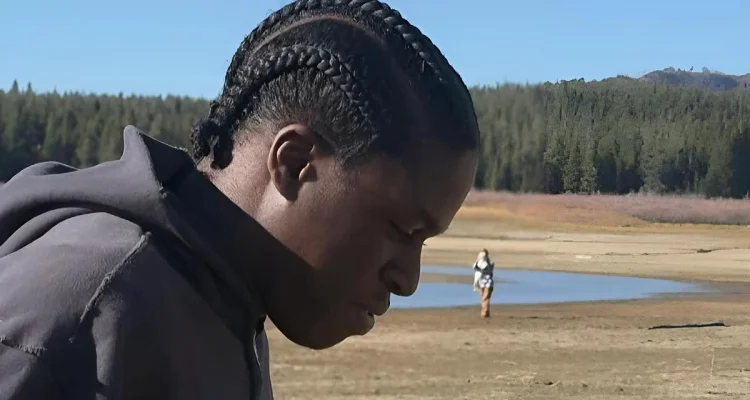 Daniel Caesar dan Berita Terkini Lainnya: Dari Imigrasi hingga Persalinan Selebriti