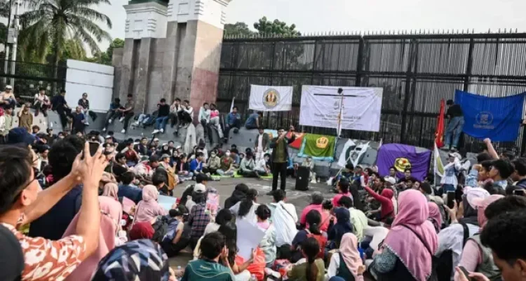 Demo Mahasiswa Meluas, Tuntutan Mulai Diperhatikan Pemerintah