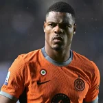 Denzel Dumfries Siap Bergabung dengan Real Madrid, Persaingan Bek Kanan Meningkat