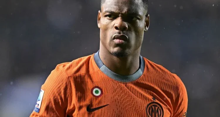 Denzel Dumfries Siap Bergabung dengan Real Madrid, Persaingan Bek Kanan Meningkat