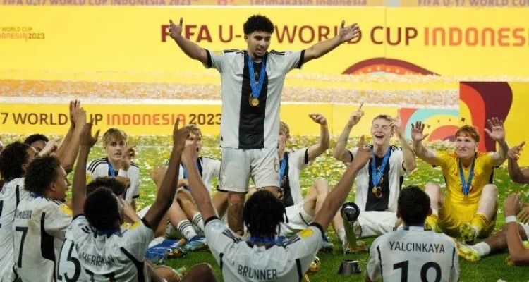Dunia Hiburan dan Olahraga: Dari UFC Hingga Piala Dunia