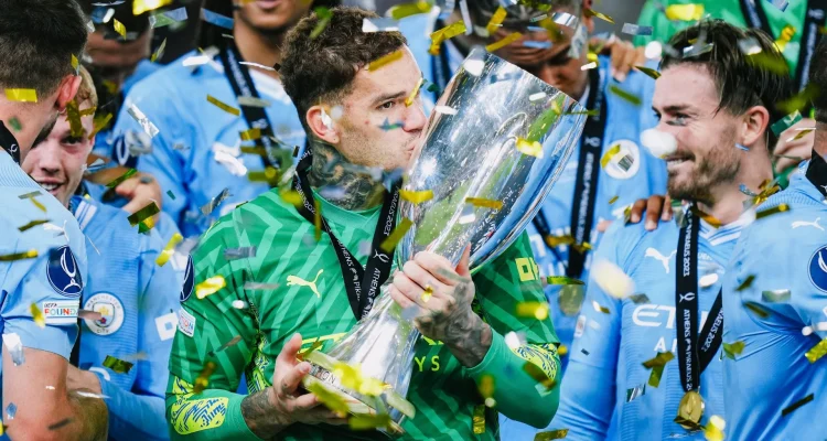 Ederson dan Chiesa, Dua Nama yang Panas di Serie A dan Liga Premier