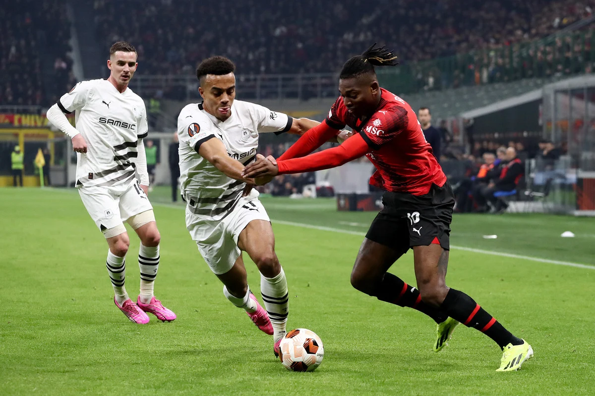 Eintracht Frankfurt Hadapi Persaingan Sengit di Pasar Transfer