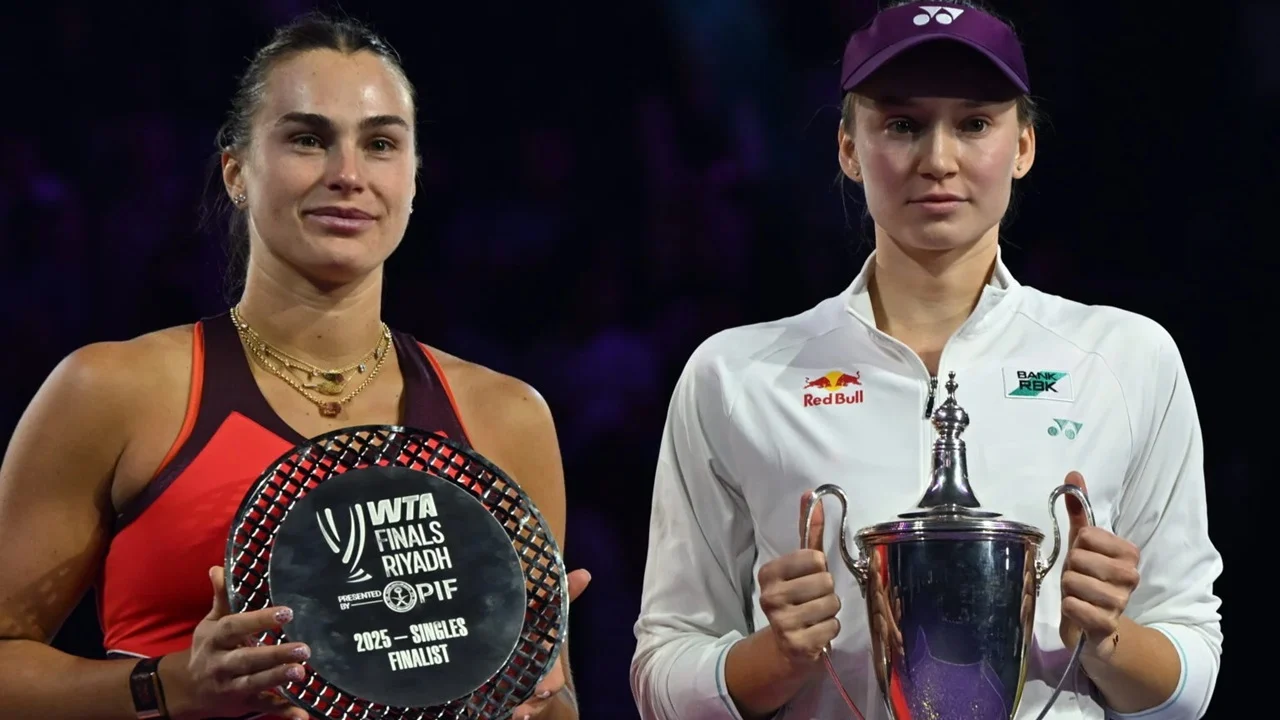 Elena Rybakina dan Aryna Sabalenka: Dua Sisi yang Berbeda dalam Dunia Tenis
