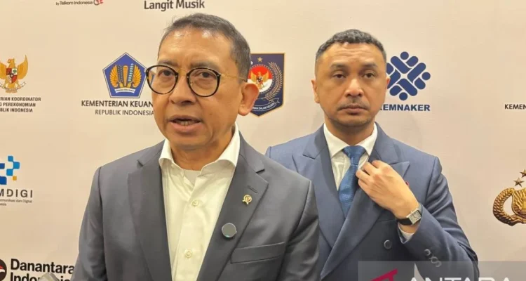 Fadli Zon: Antara Pembohongan Baliho dan Pemajuan Kebudayaan