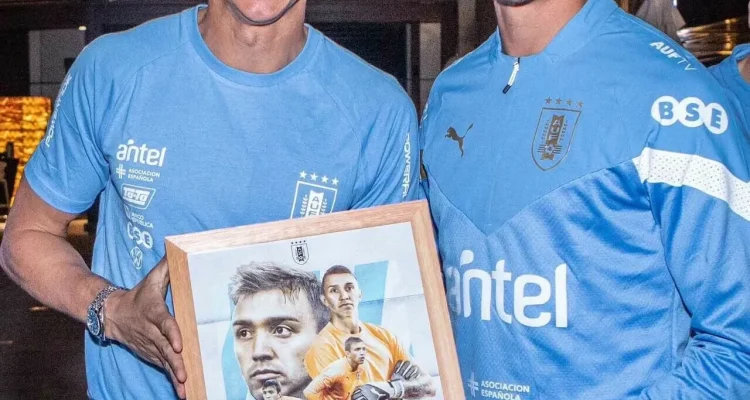 Fernando Muslera dan Uruguay Menghadapi Kritik Setelah Imbang dengan Cape Verde