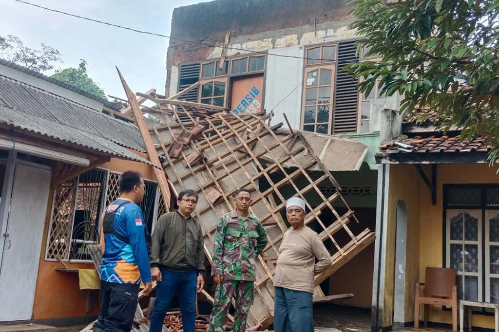 Gempa M 6,7 di Sigi: 29 Warga Terluka, Puluhan Rumah dan Rumah Ibadah Terdampak