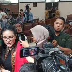 Gugatan Nikita Mirzani Ditolak, Sengketa Hukum Terus Berlanjut