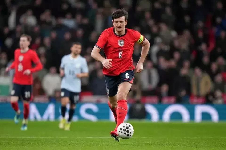 Harry Maguire: Dari Pemain Tim Nasional Inggris Hingga Penjual Stiker di New York