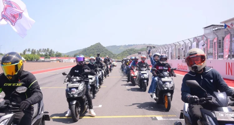 Honda Vario 160 Buktikan Performa di Jalur Pegunungan hingga Lintasan Mandalika