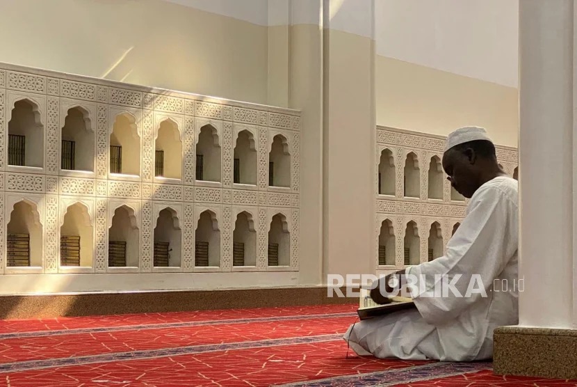 Jadwal Shalat Maghrib Surabaya: Informasi Penting untuk Umat Muslim