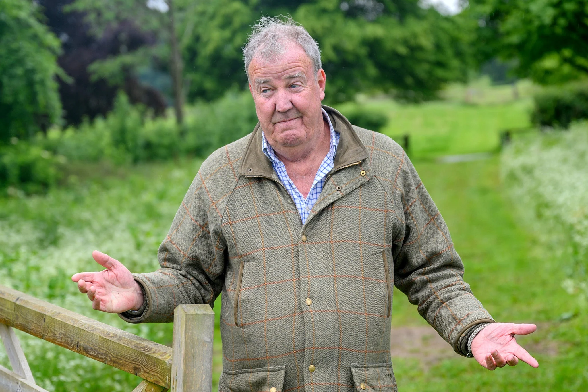 Jeremy Clarkson Mengungkapkan Diagnosis Kanker Prostatnya di Acara Clarkson's Farm