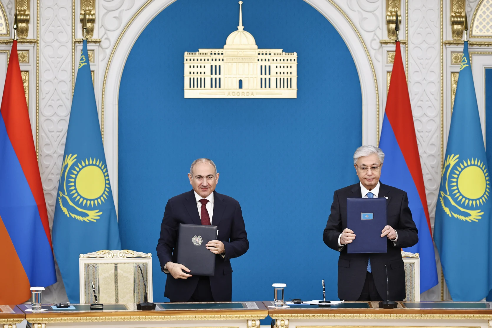 Kazakhstan dan Armenia Perkuat Hubungan melalui Penerbangan Langsung