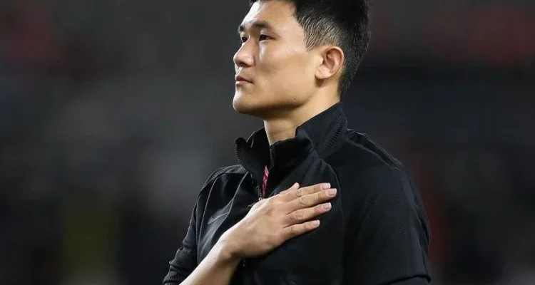 Kim Min-jae: Dari Pemain Sepak Bola hingga Incaran Manchester United
