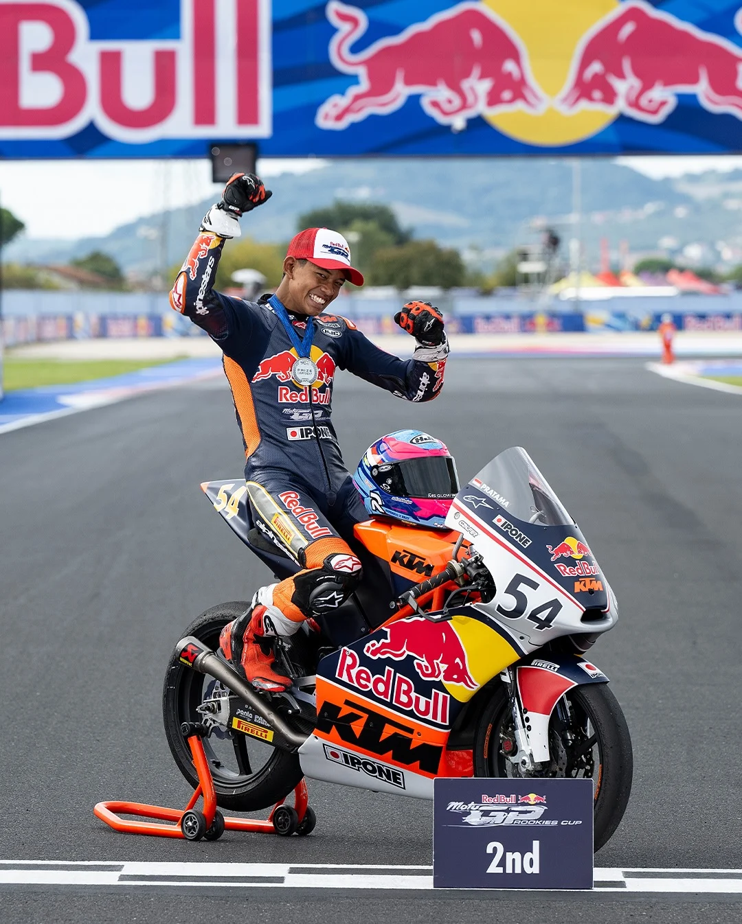 Klasemen Moto3 2026: Veda Ega Pratama Bertahan di Posisi 5 Besar