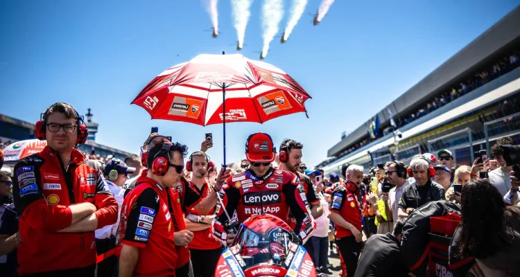 Klasemen MotoGP 2026: Marco Bezzecchi Kokoh di Puncak, Marc Marquez Merangsek ke Empat Besar