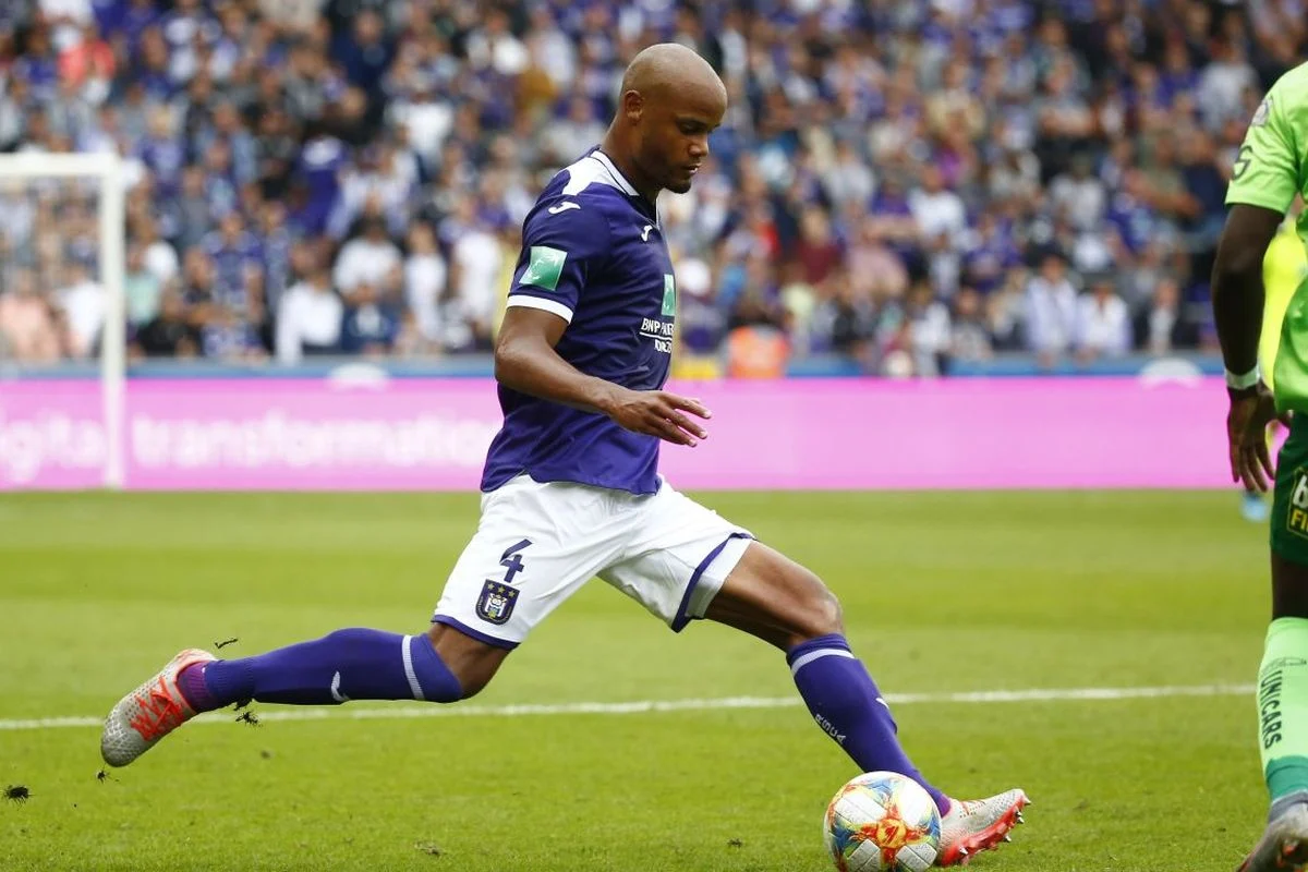 Ledakan di Anderlecht dan Pemain Sepak Bola: Berita Terkini dari Belgia