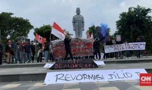 Mahasiswa Serukan Reformasi Jilid II, Pemerintah Diberi Deadline 18 Hari Perbaiki Ekonomi