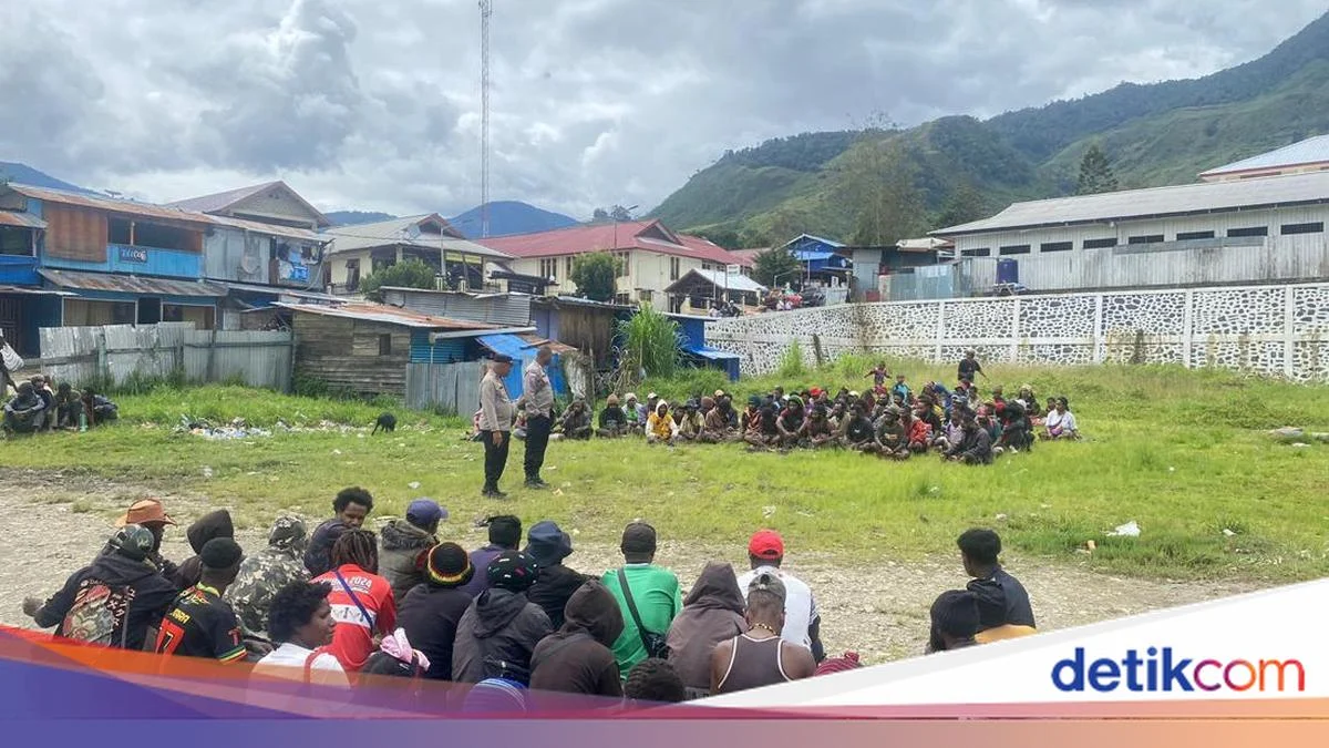 Malaysia Diguncang Konflik Babi dan Skandal Penipuan