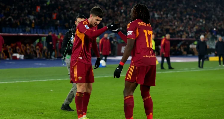 Manu Koné dan Matias Soulé: Dua Pemain yang Mungkin Hengkang dari Roma