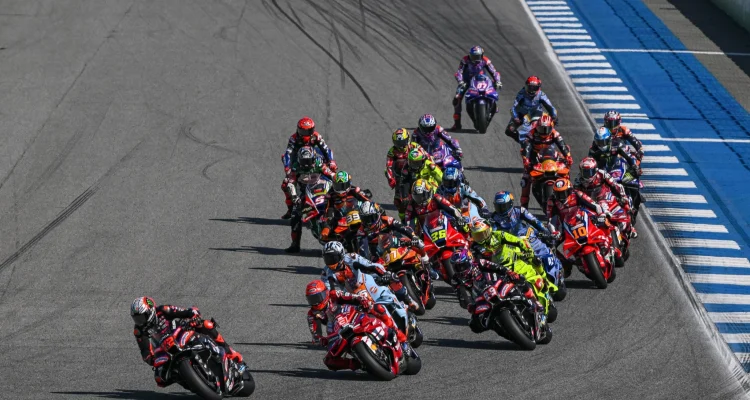 Marc Marquez Bangkit, Aprilia Mulai Panik di MotoGP Ceko 2026