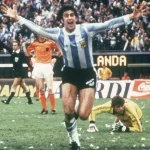 Mario Kempes dan Sejarah Piala Dunia 1978: Antara Kemenangan dan Bayangan Rezim Videla