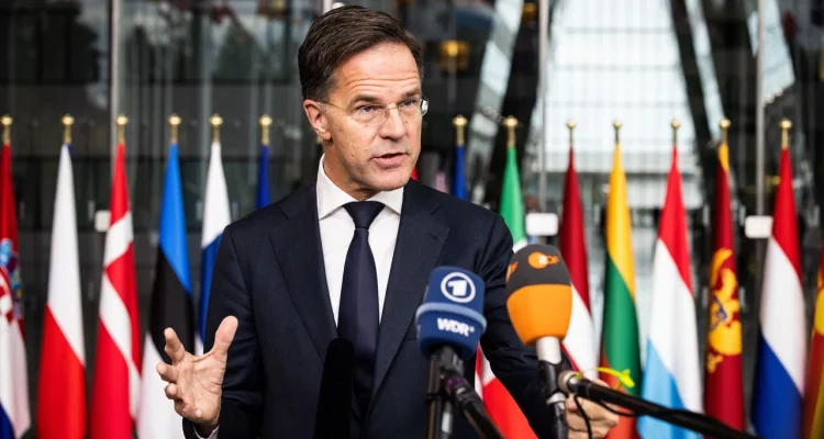 Mark Rutte dan Strategi NATO dalam Menghadapi Agresi Rusia