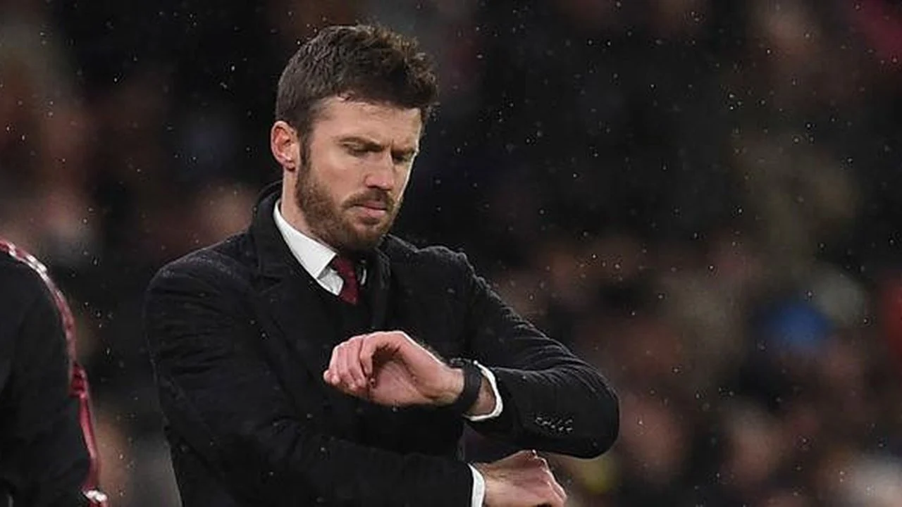 Michael Carrick Hadapi Tantangan Besar dalam Transfer Pemain Manchester United